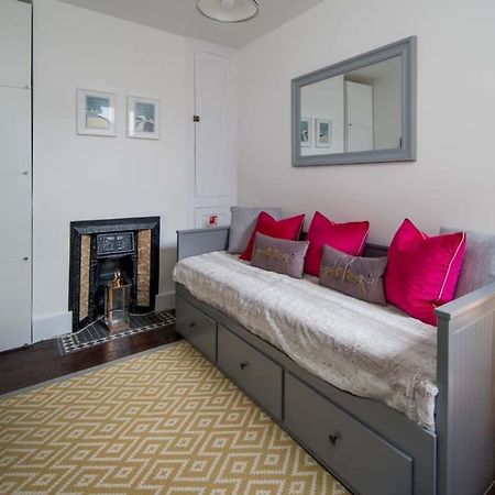 Firefly House Villa Cowes  Buitenkant foto